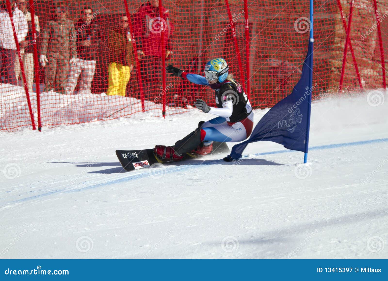 Slalom gigante paralelo do Snowboard. Compita o slalom gigante da paralela do snowboard do copo de mundo (PGS) no valmalenco Italysaturday, março 13, 2010