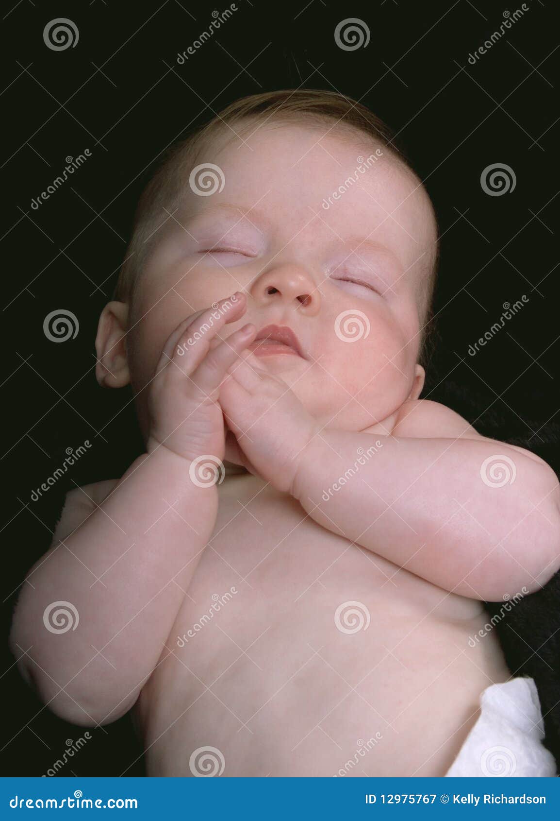 baby praying hands