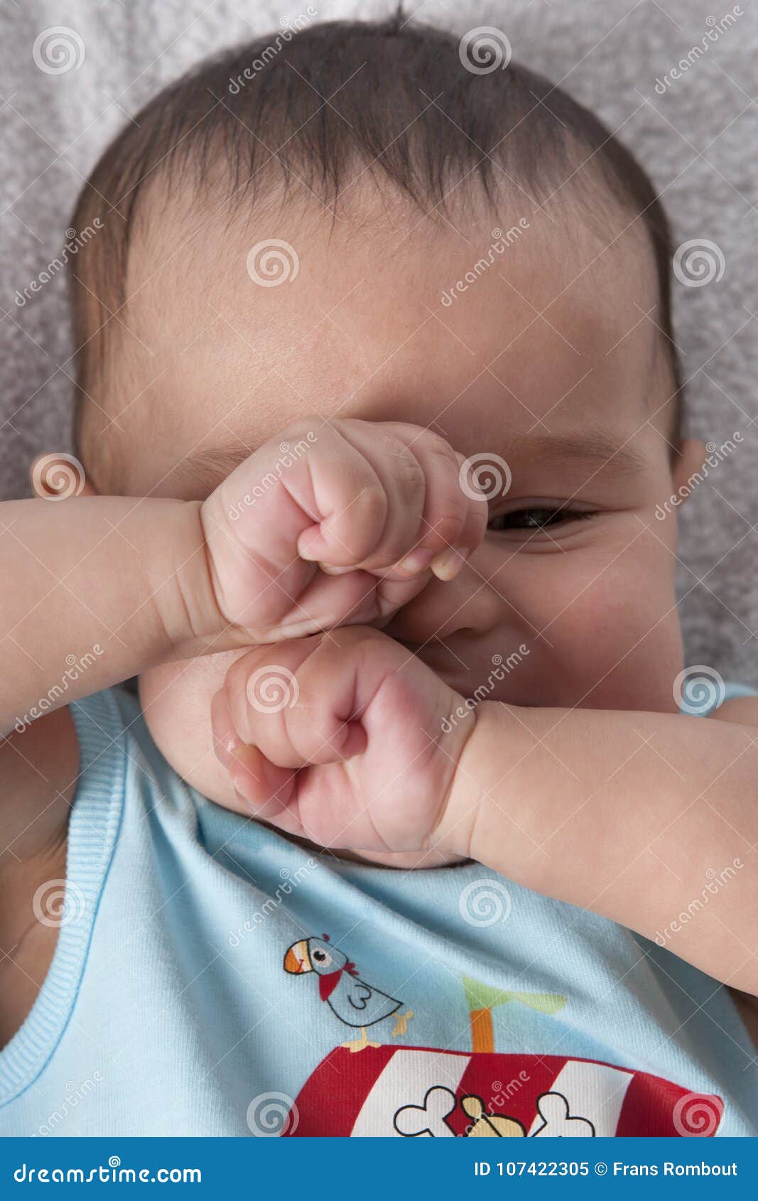 infant fighting sleep