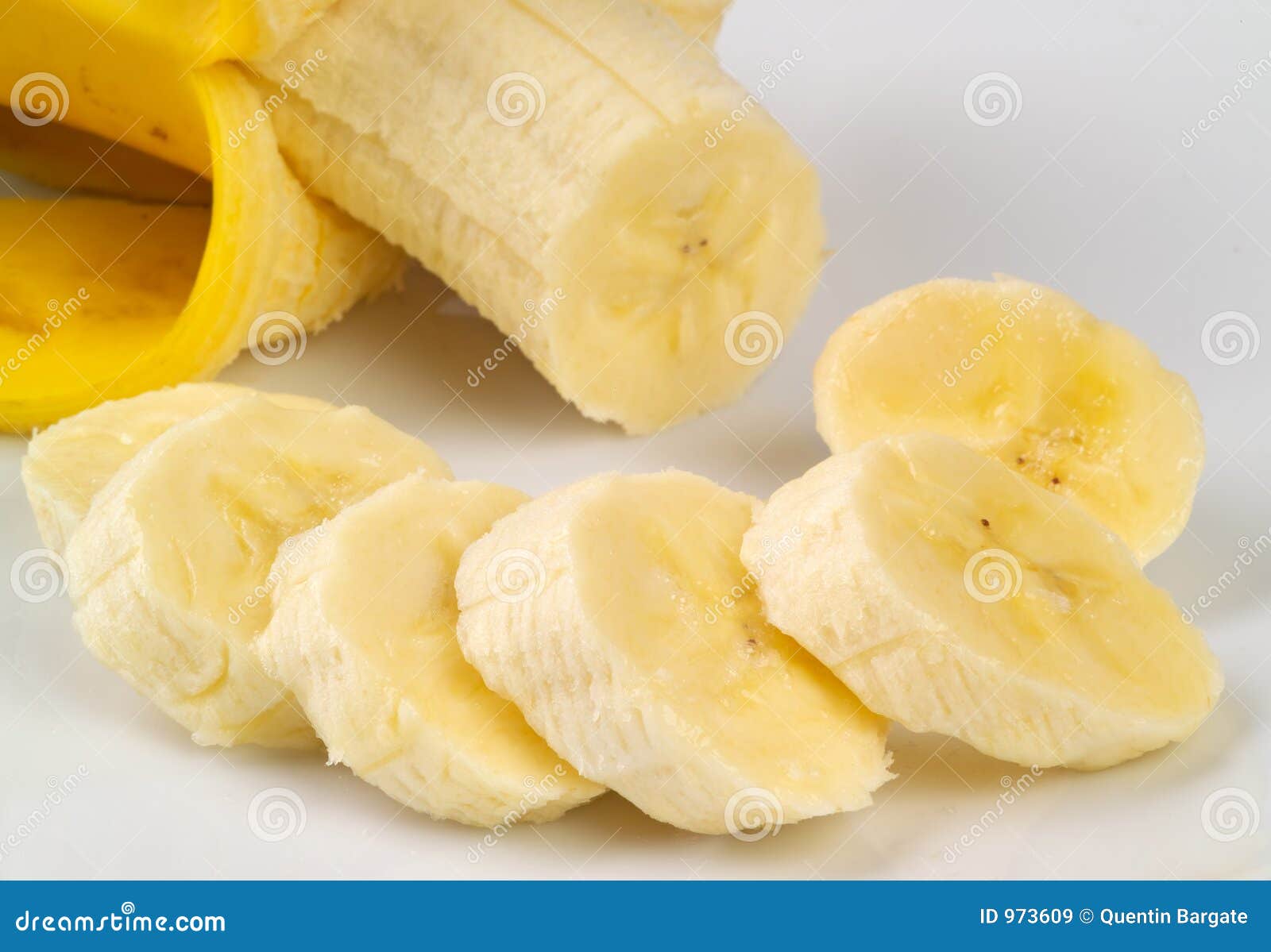 sliced banana