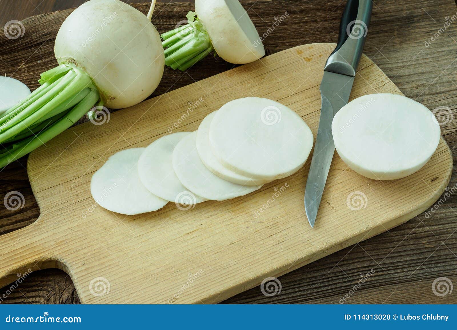 Finely sliced daikon radish Japanese … – License Images – 11517554