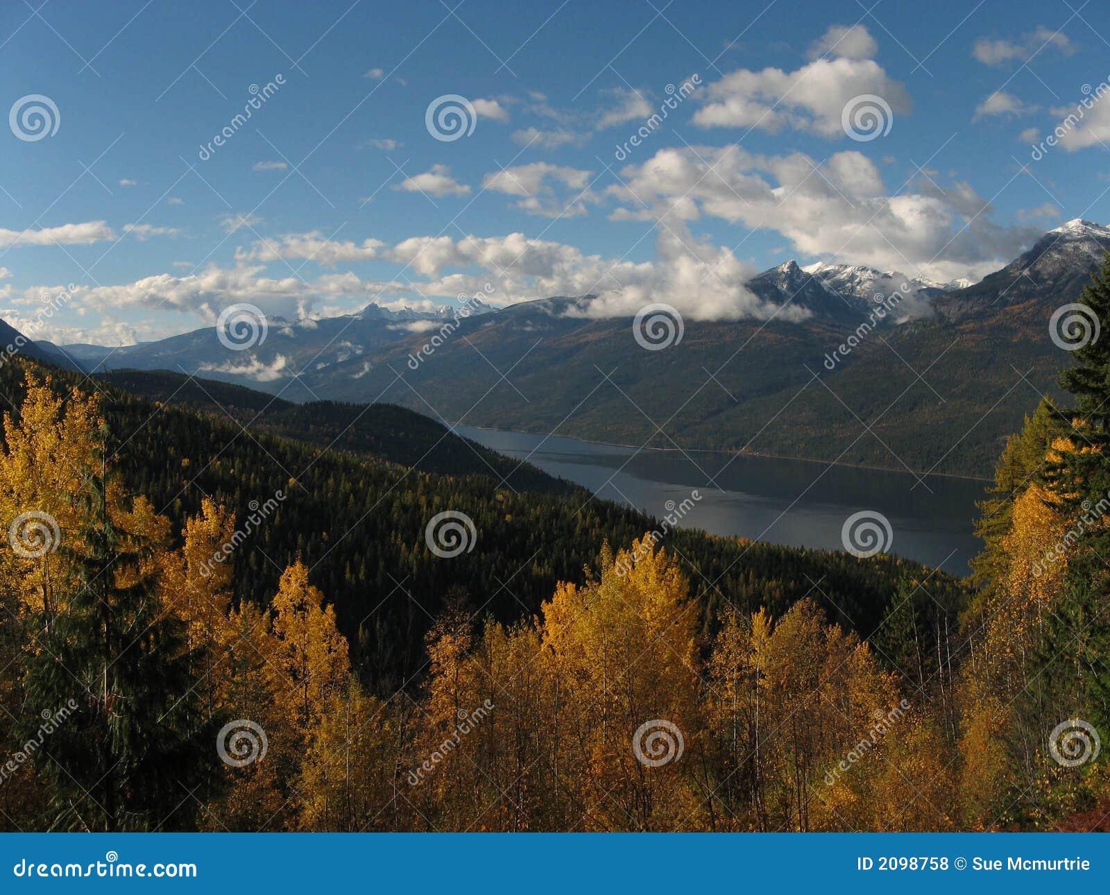 Slocan Valley Autumn View stock photo. Image of relaxation 2098758