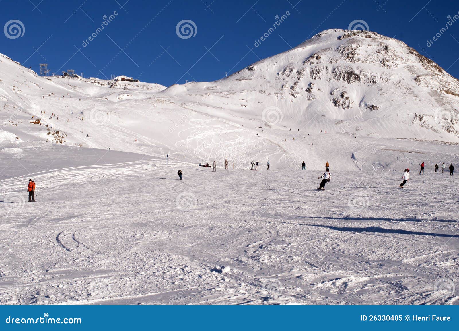 slopes in deux alpes. france