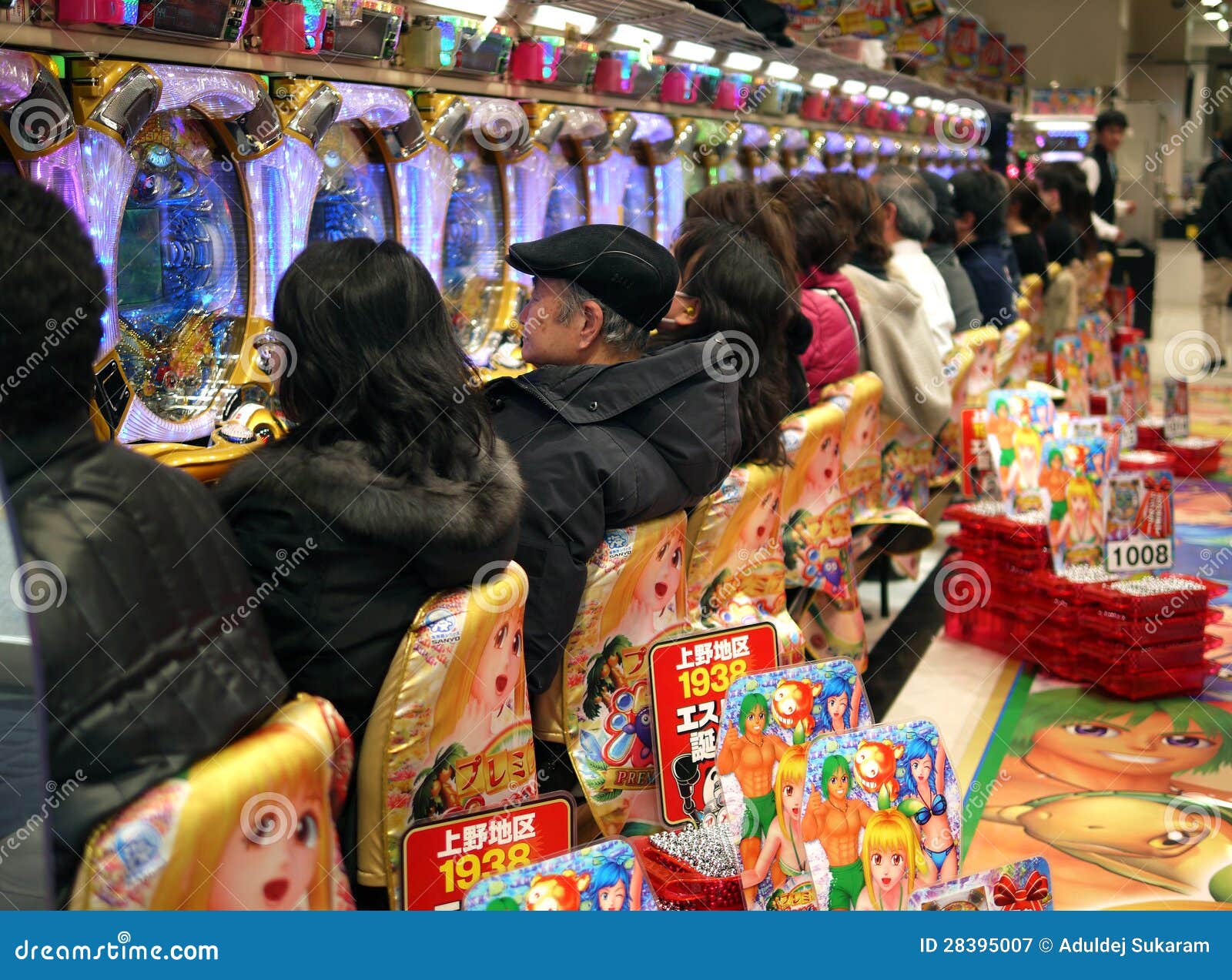 Slot Machines in Japan editorial photography. Image of lights 28395007