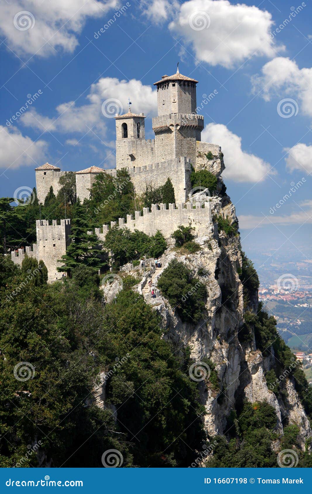 Slottitaly marino san arkivfoto. Bild av landmärke, turism - 16607198