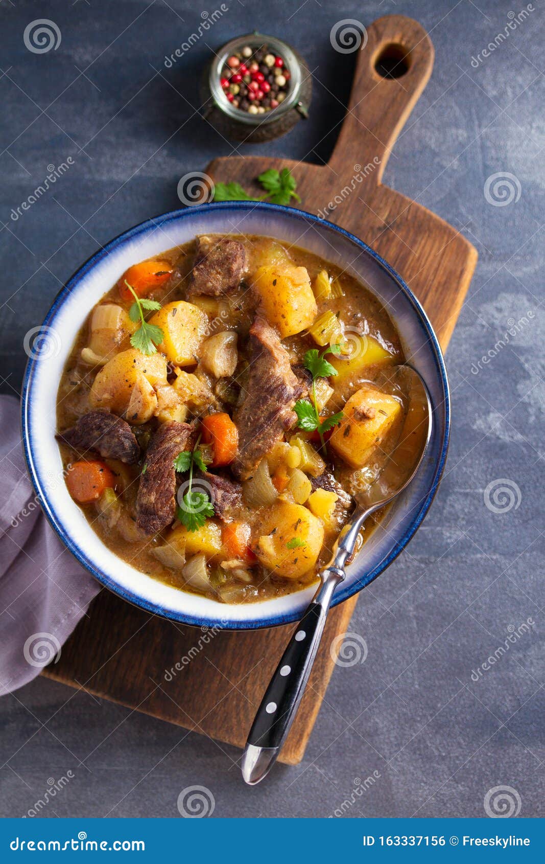 Slow Cooker Thick and Chunky Beef Stew Stock Photo - Image of beer ...