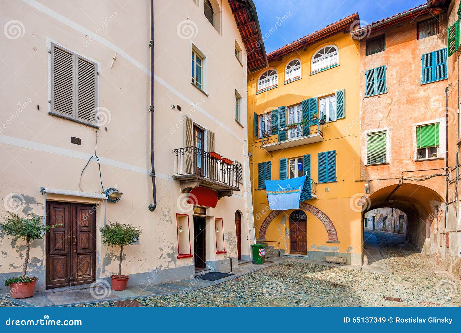 small backstreet and colorful houses in italy.