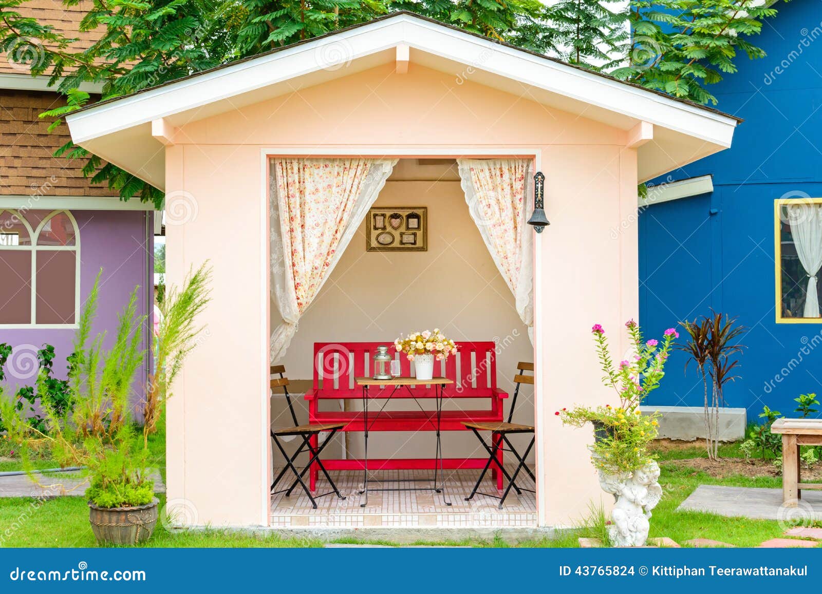 Small cottage stock photo. Image of nature, plant, outdoor - 43765824