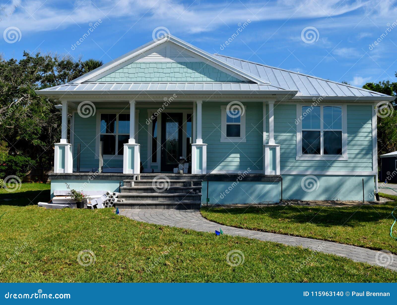 Small Home In Florida Stock Photo Image Of Attractive 115963140