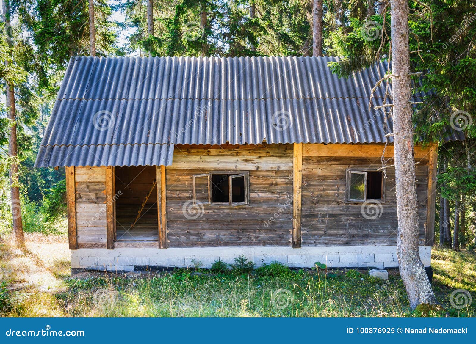 Small Hut among the Woods in the Mountain Stock Image - Image of ...