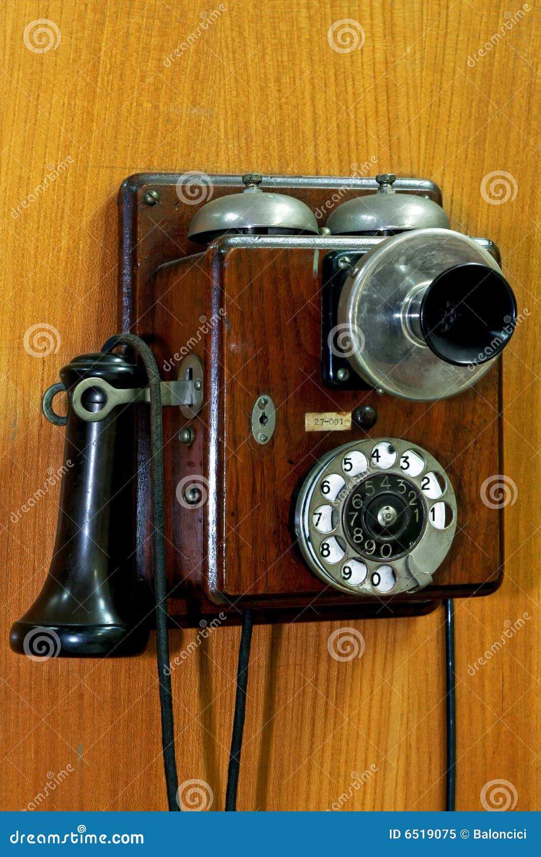 Small old phone stock image. Image of voice, wired, bell 6519075