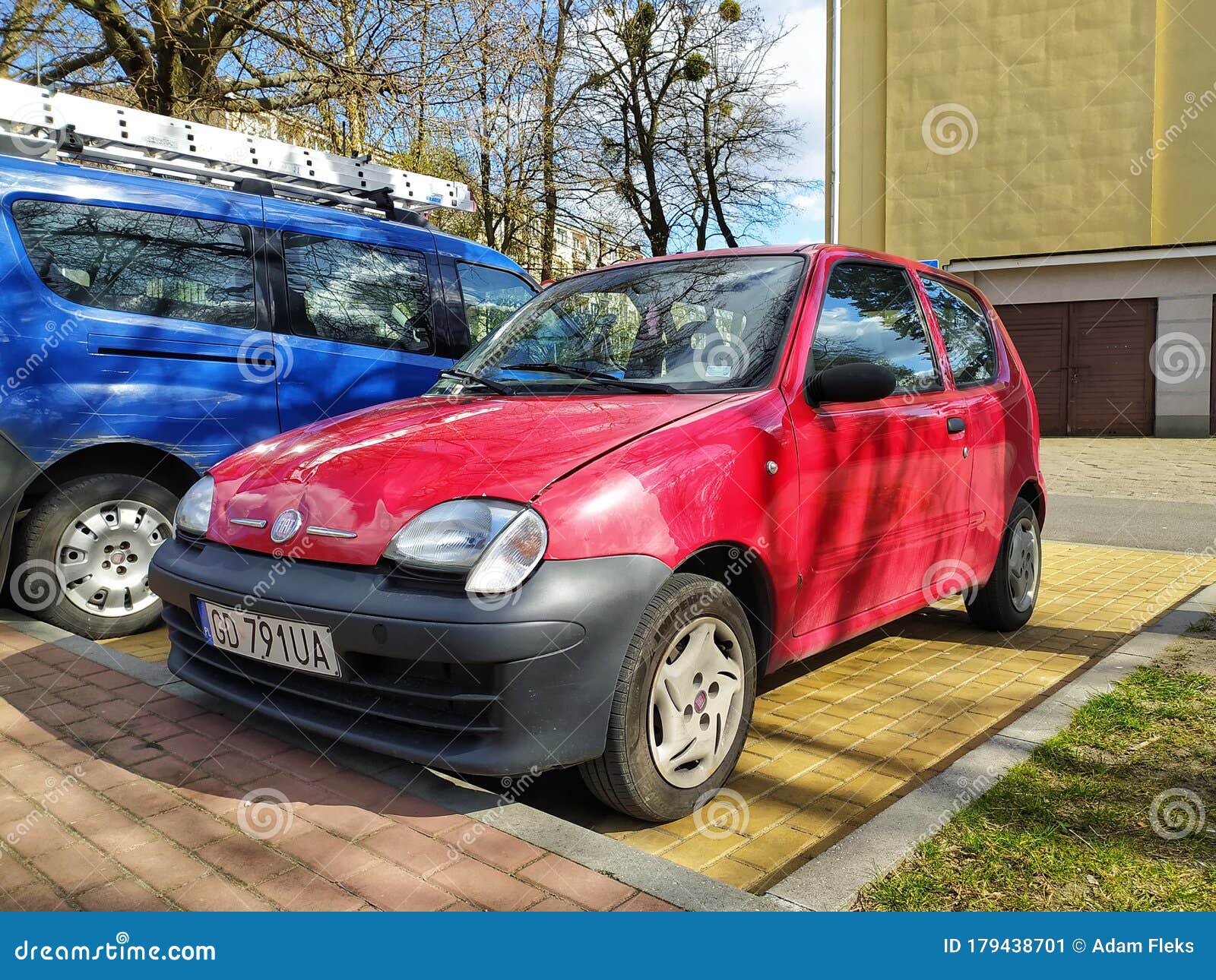 Small and Old Red Polish Car Fiat Seicento Private Car Parked Editorial  Photo - Image of bumper, drive: 179438701