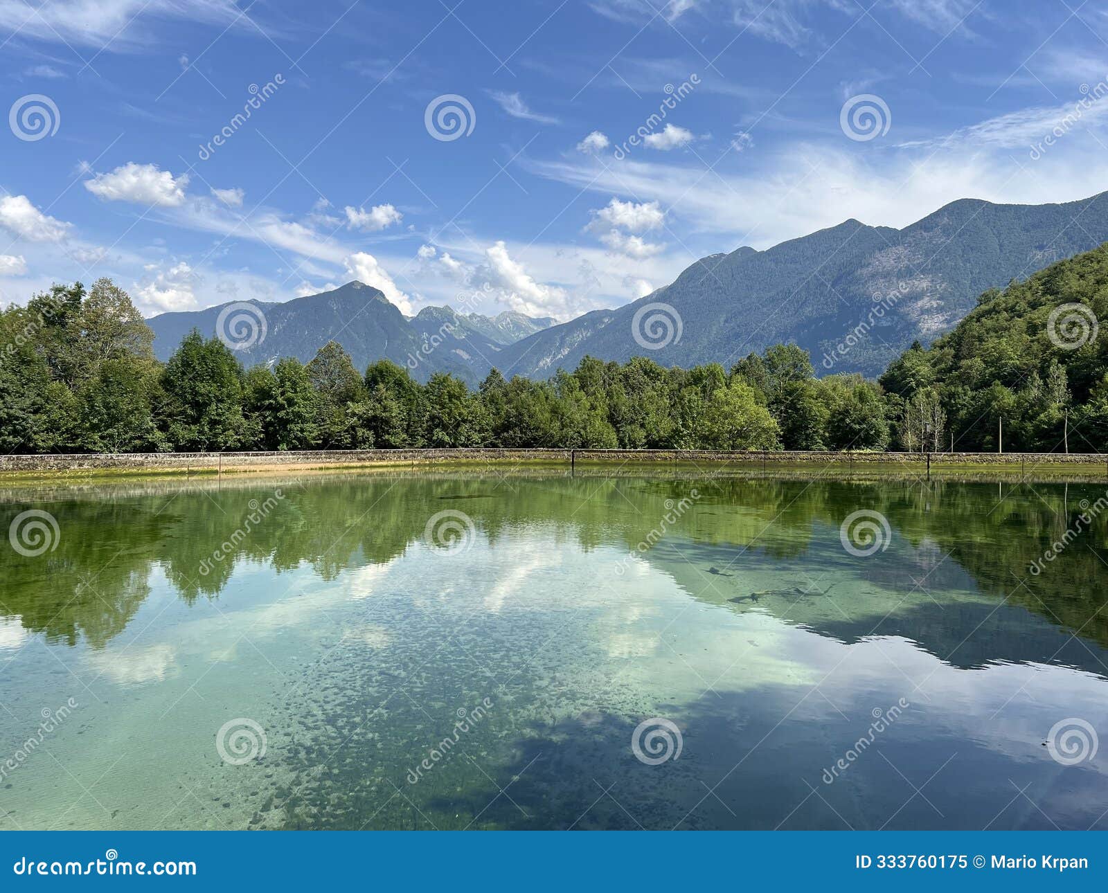 small reservoir pluzna or pluzensko lake, stream gljun (bovec, slovenia) - kleiner stausee pluzna, bach glijun