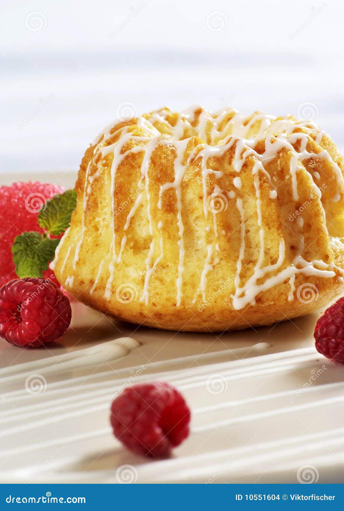 Small ringshaped cake stock photo. Image of cake, dessert 10551604