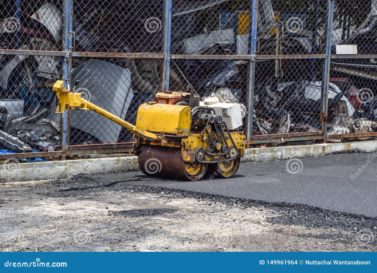 Small Surface Smoothing Machine, Walk Behind Compactor of Asphal Stock