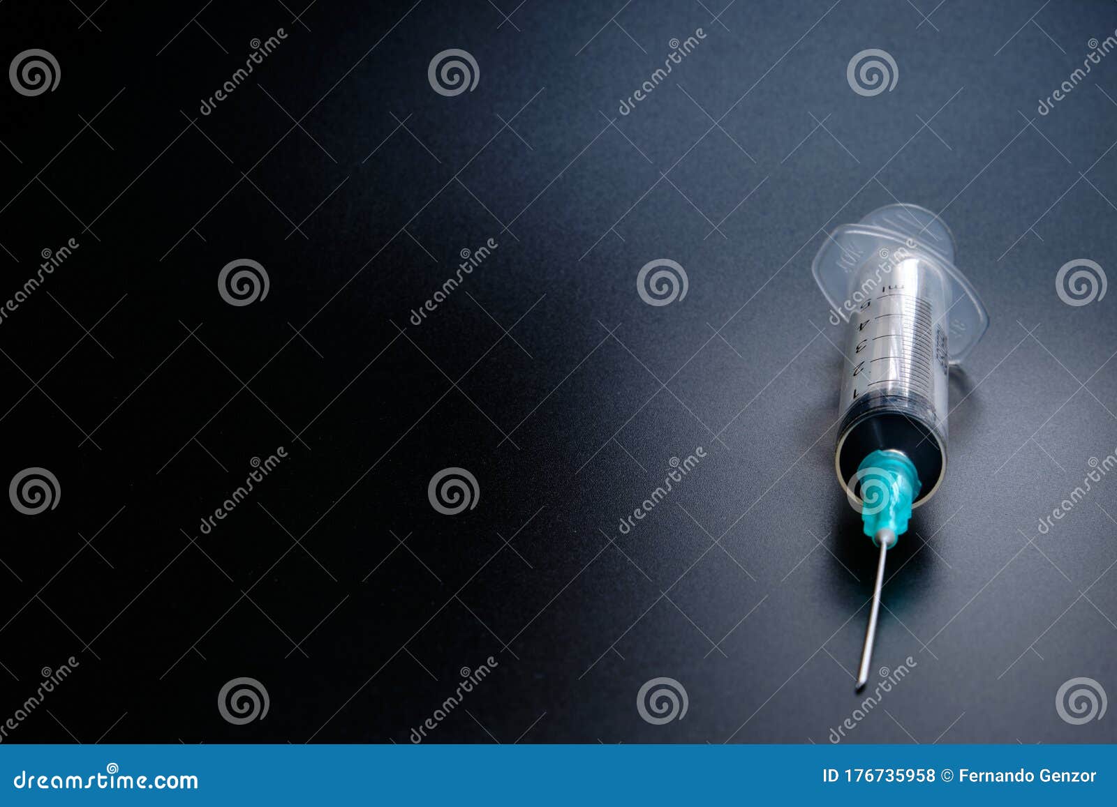 Sharp And Hollow Needle Of The Syringe RoyaltyFree Stock Image