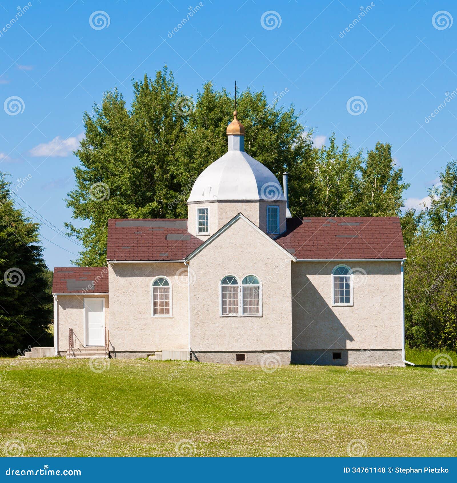 small ukrainian orthodox christian church edifice