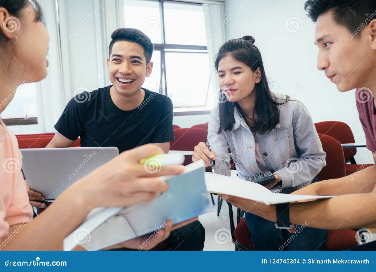 university group discussion