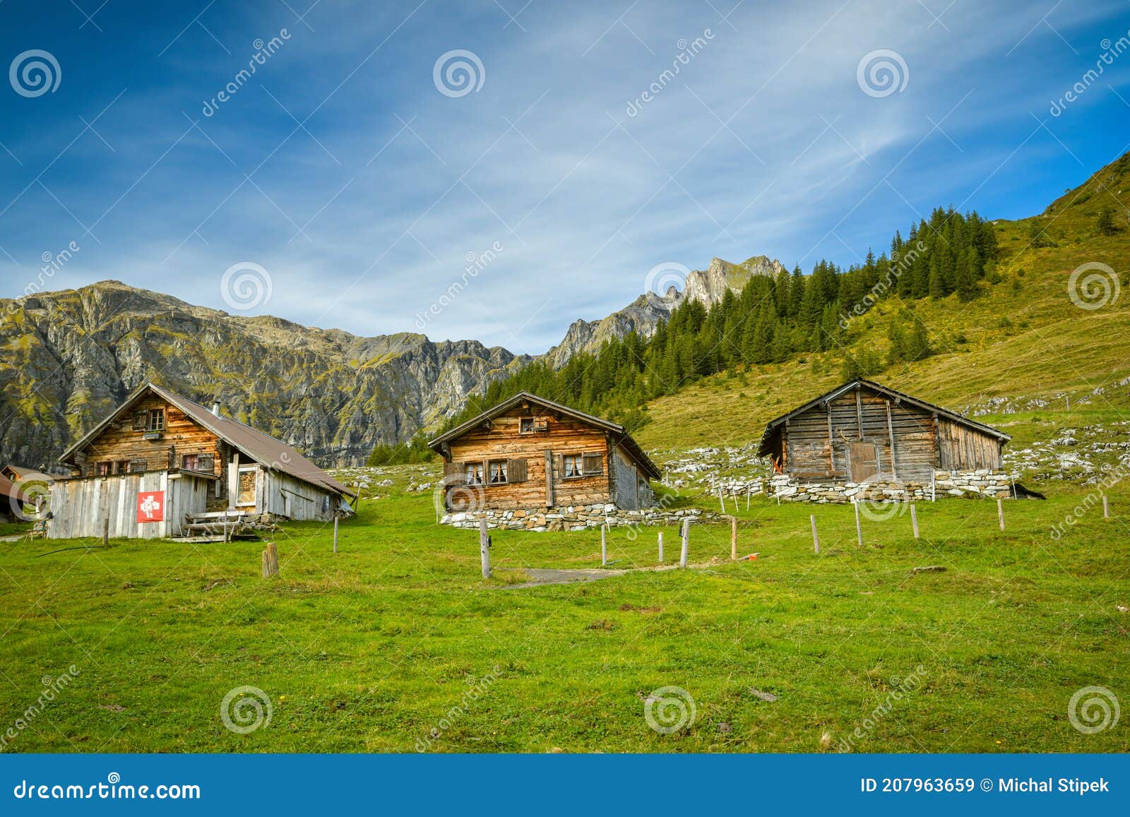 Small Wooden Houses 