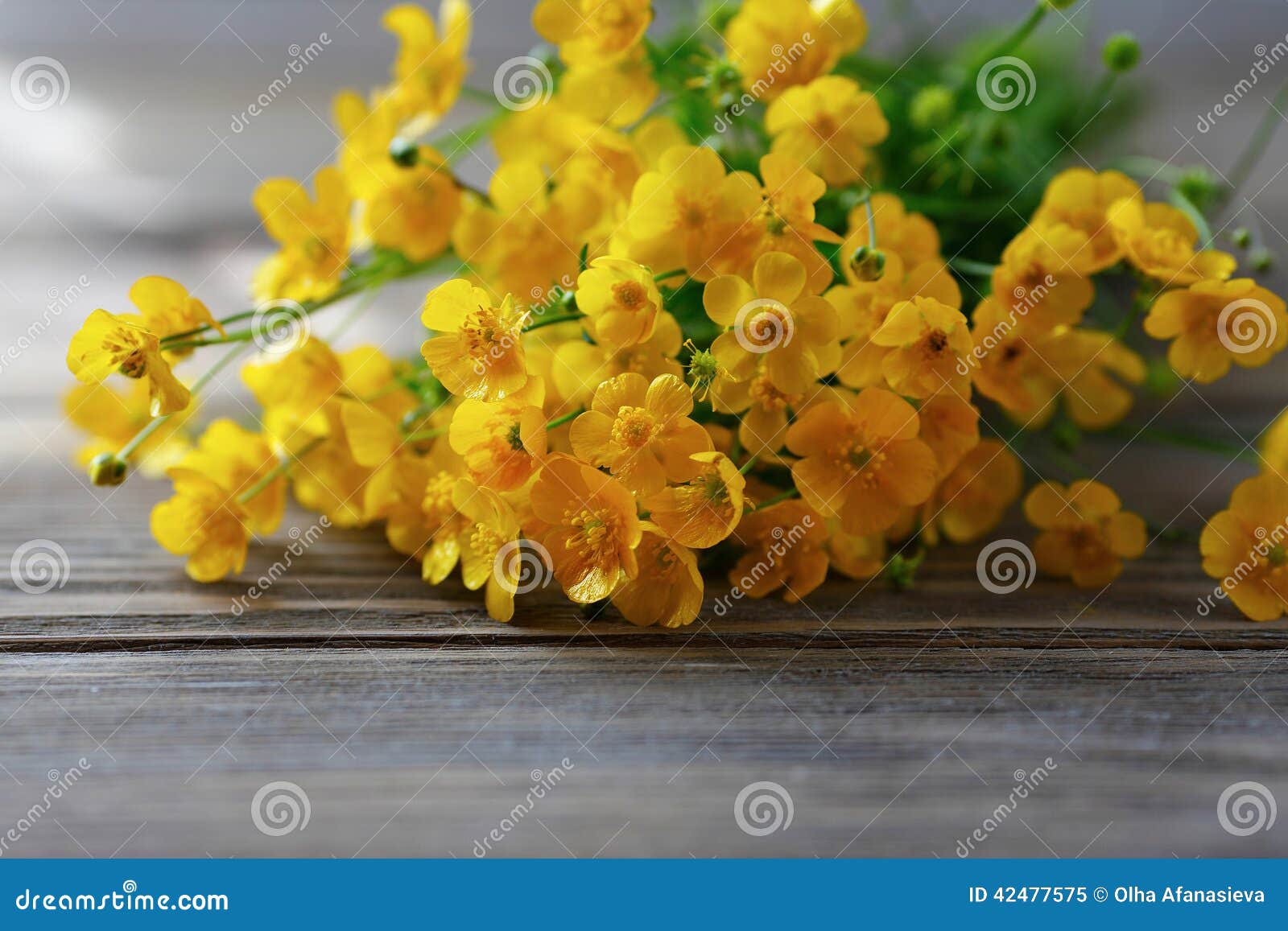 Mini Yellow Flower Assortment Dolls & Miniatures Art & Collectibles