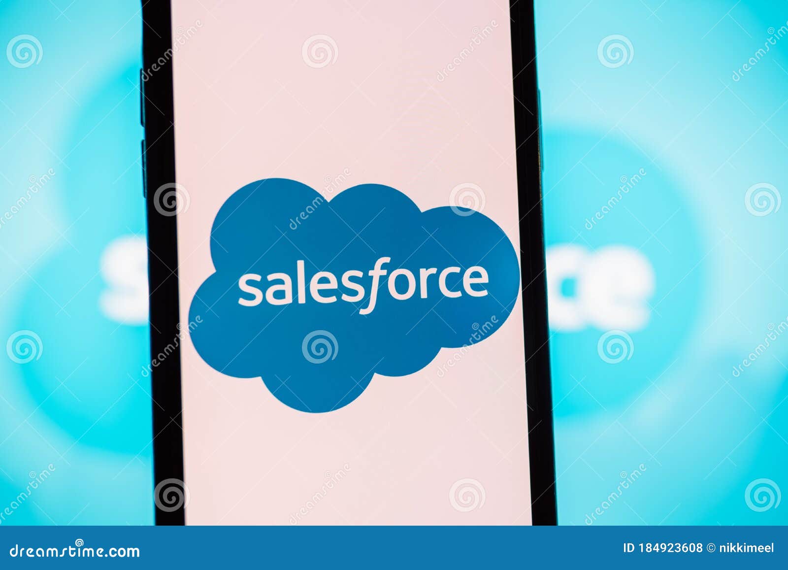 Smartphone with Salesforce Logo on the Screen. Editorial Stock Photo -  Image of business, data: 184923608