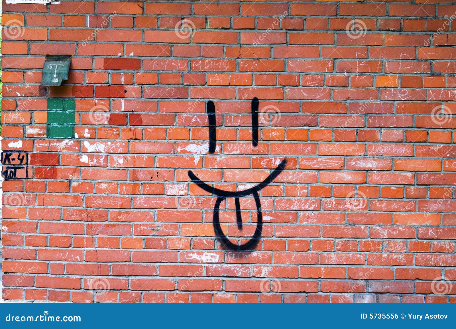 Smile Graffiti Royalty Free Stock Image - Image: 5735556