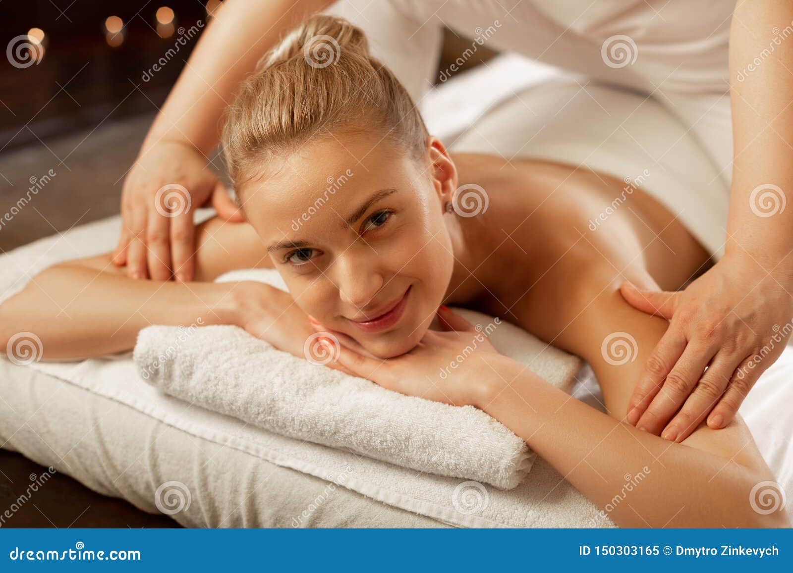 Girls Naked Massage