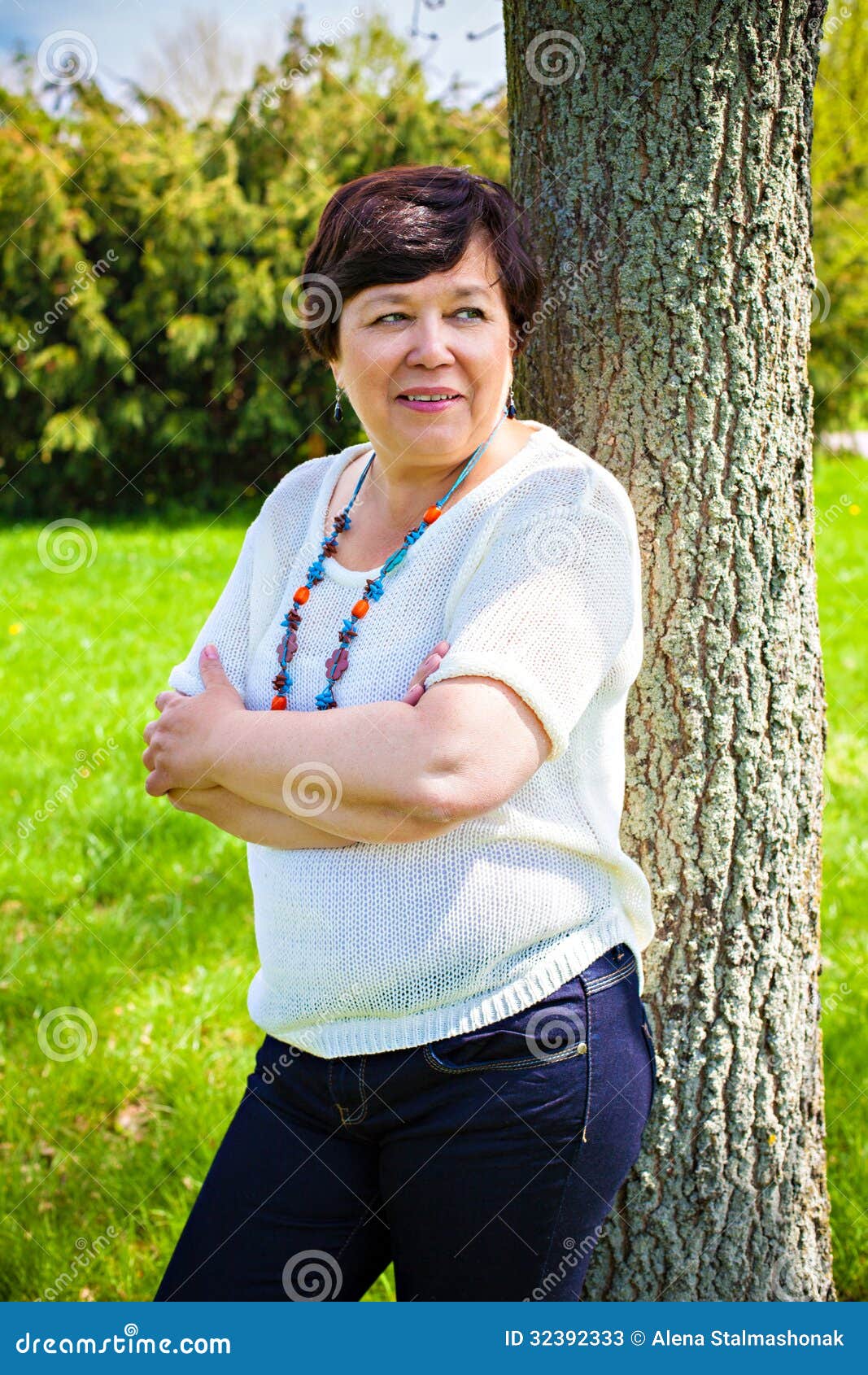 Smiling Happy Elderly Woman Stock Image - Image of outdoors, park: 32392333