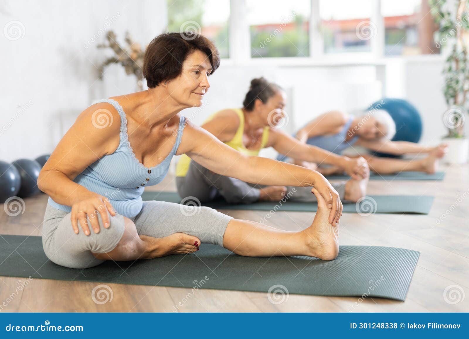 Seated side lean with hands behind a head yoga asanas set/illustration  posters for the wall • posters vector, sport, fitness | myloview.com