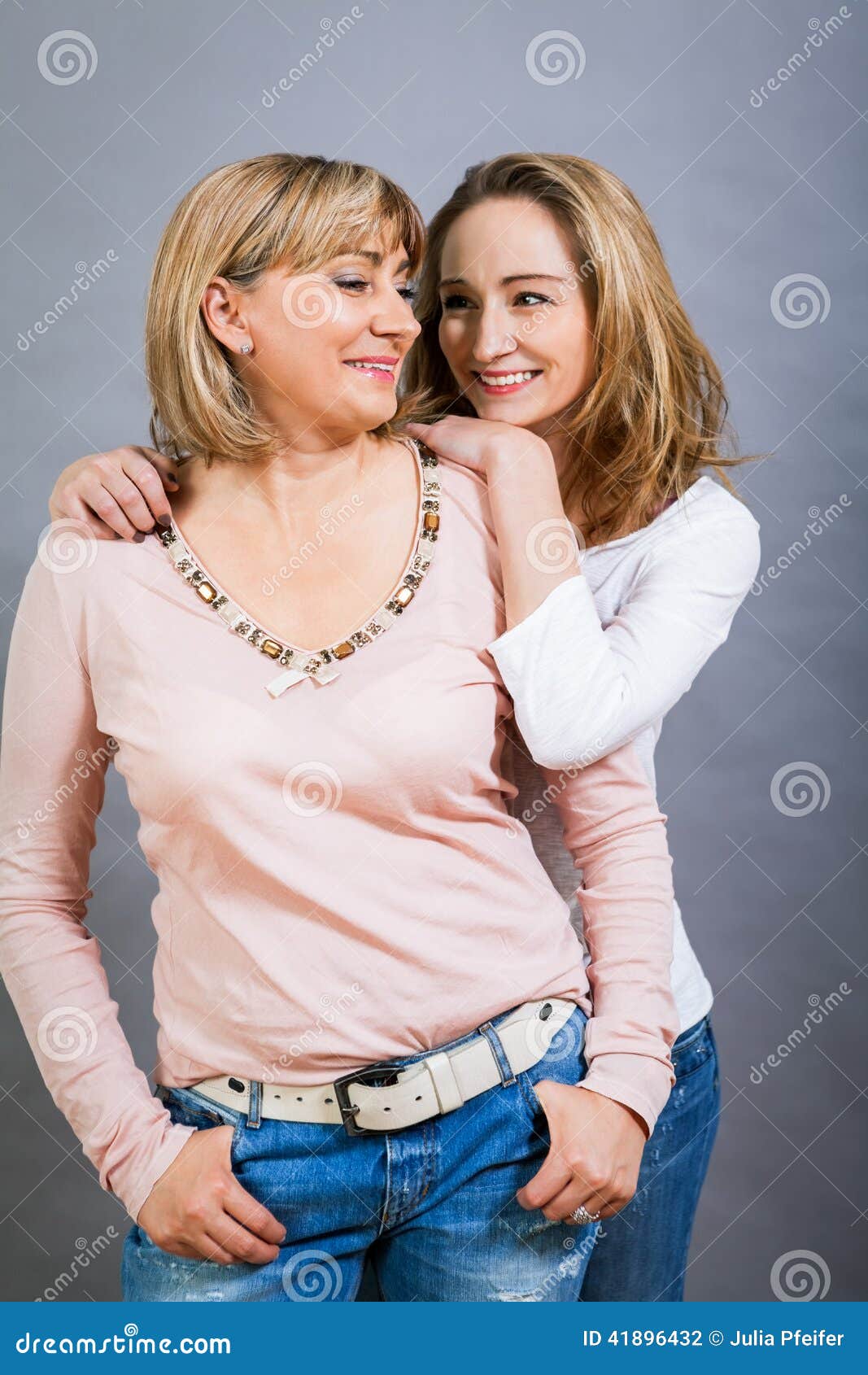 plaful mature moms The sex ofender on sherman street