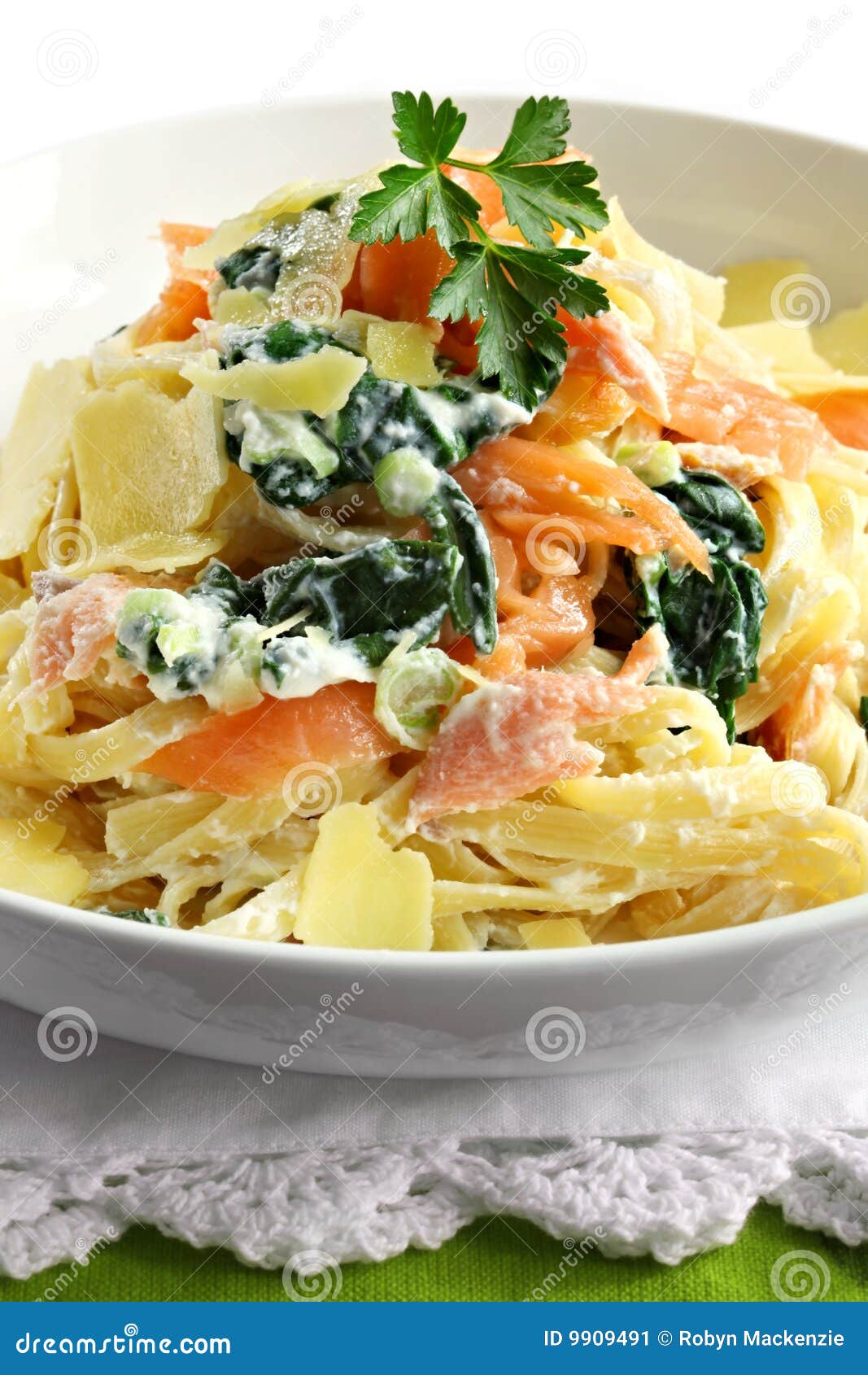 Smoked Salmon Linguine stock image. Image of seafood, ready 9909491