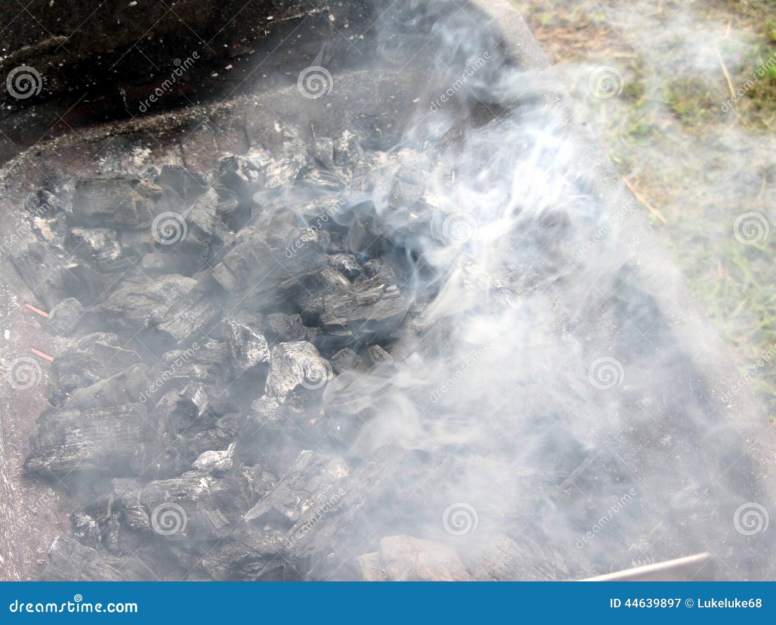 141 Smoking Burning Charcoal Barbecue Photos Free & RoyaltyFree