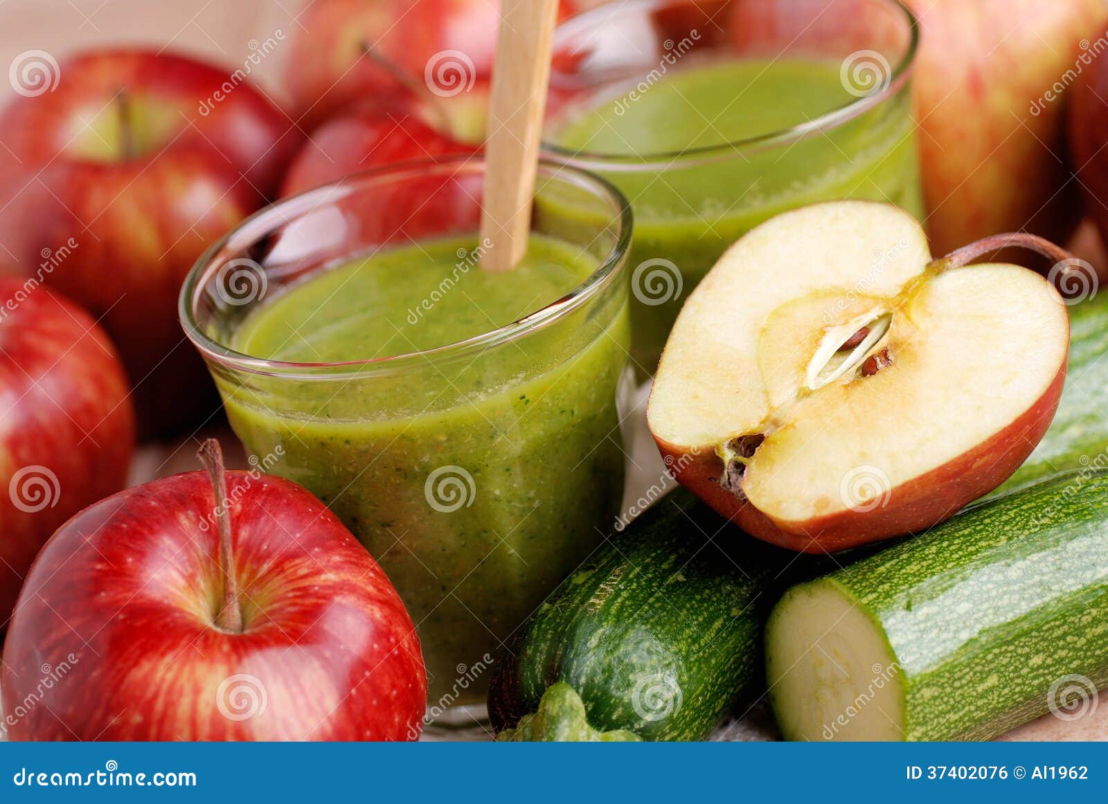Smoothie Apple and Zucchini Stock Photo Image of green, thick 37402076