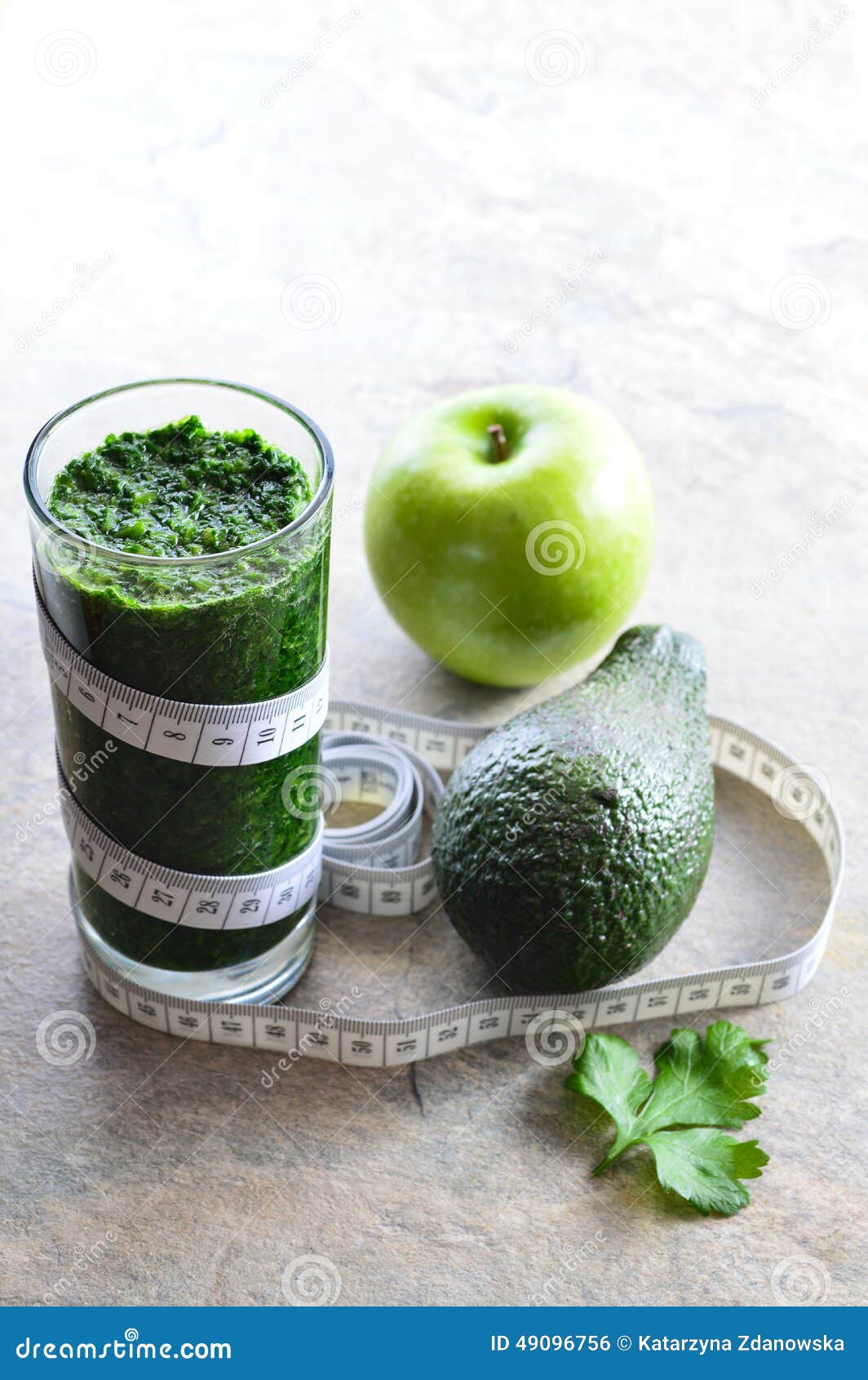 Smoothie Sano Avocado, Prezzemolo, Mela, Spinaci Fotografia Stock