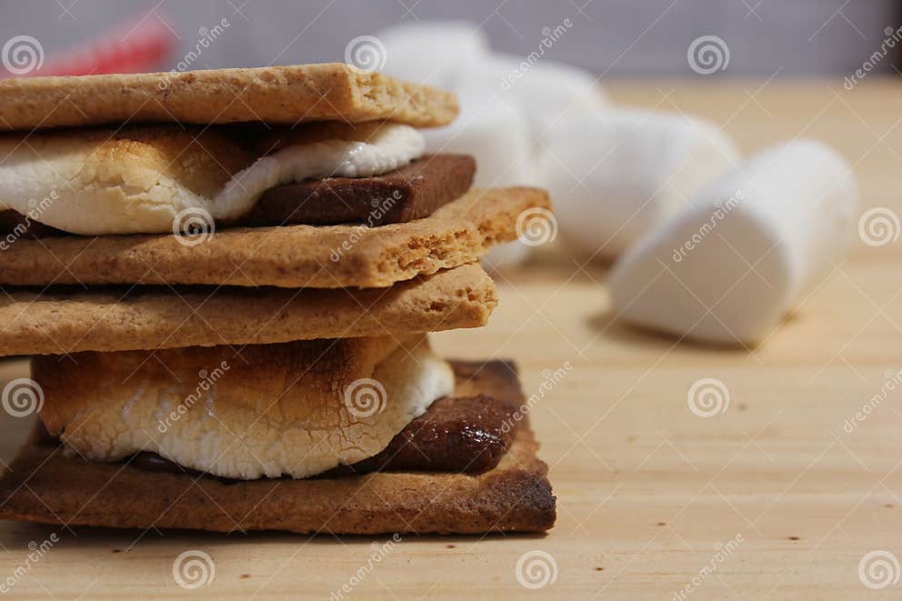 Smores. Marshmallow with Chocolate and Graham Crackers Stock Photo
