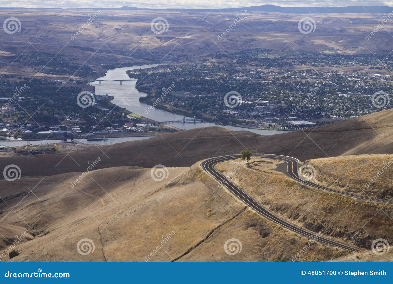 Snake River Adjoining Cities Lewiston Idaho Clarkston Washington Stock