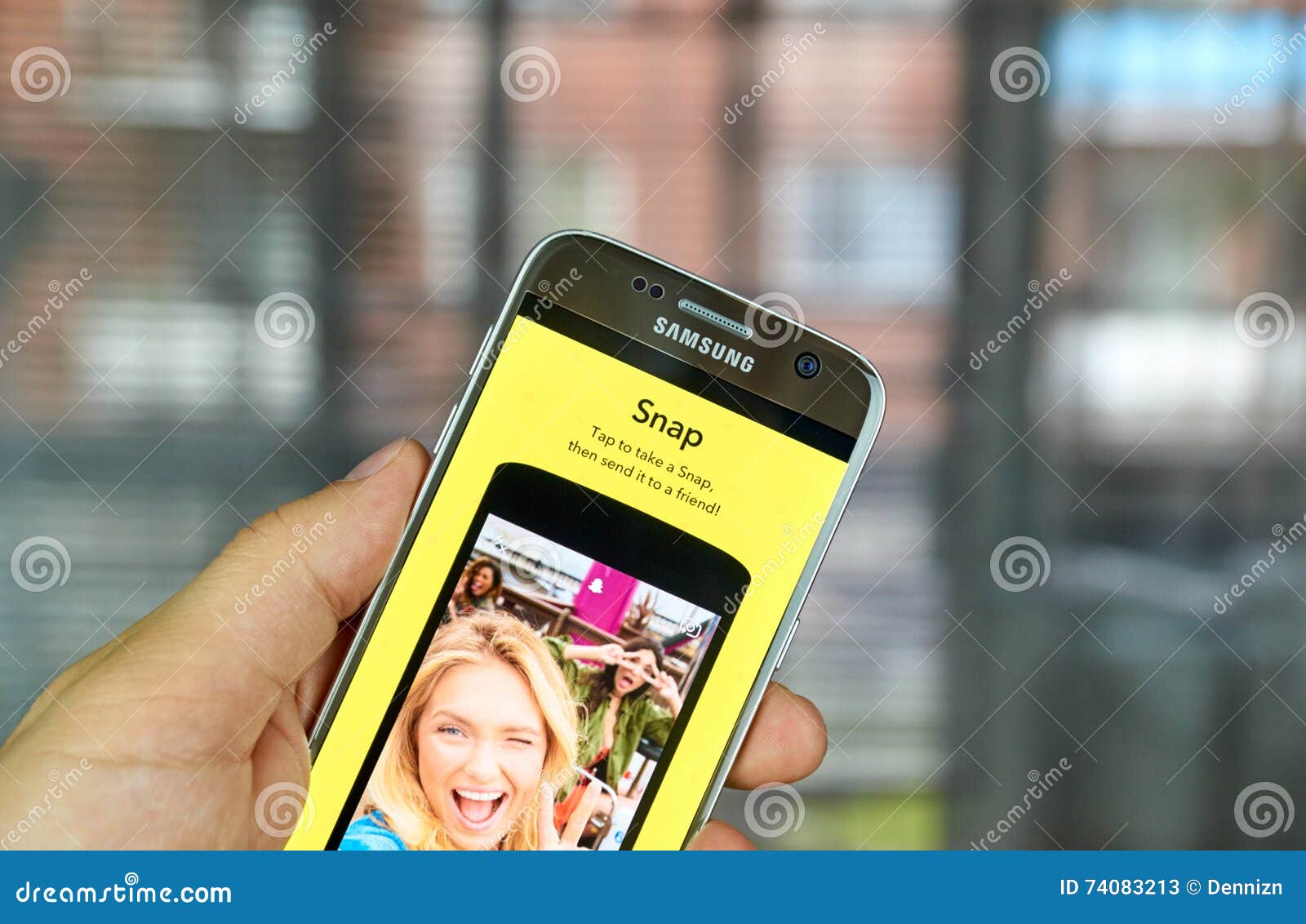 Snapchat kłapnięcie na telefonie komórkowym