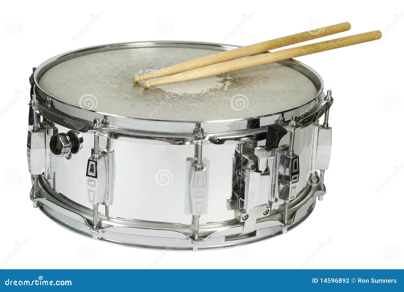 snare drum and sticks 