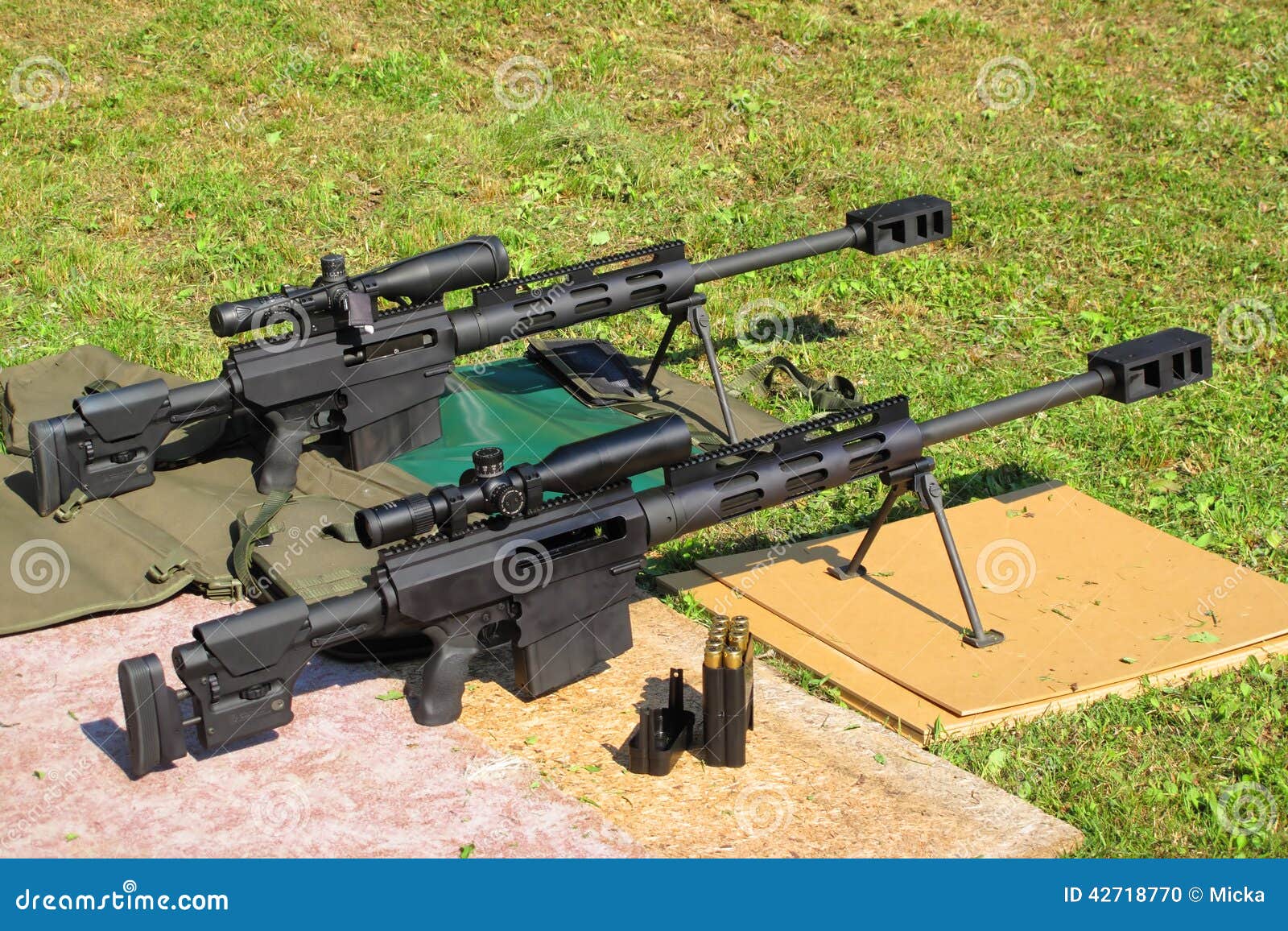 50 caliber sniper rifle hi-res stock photography and images - Alamy