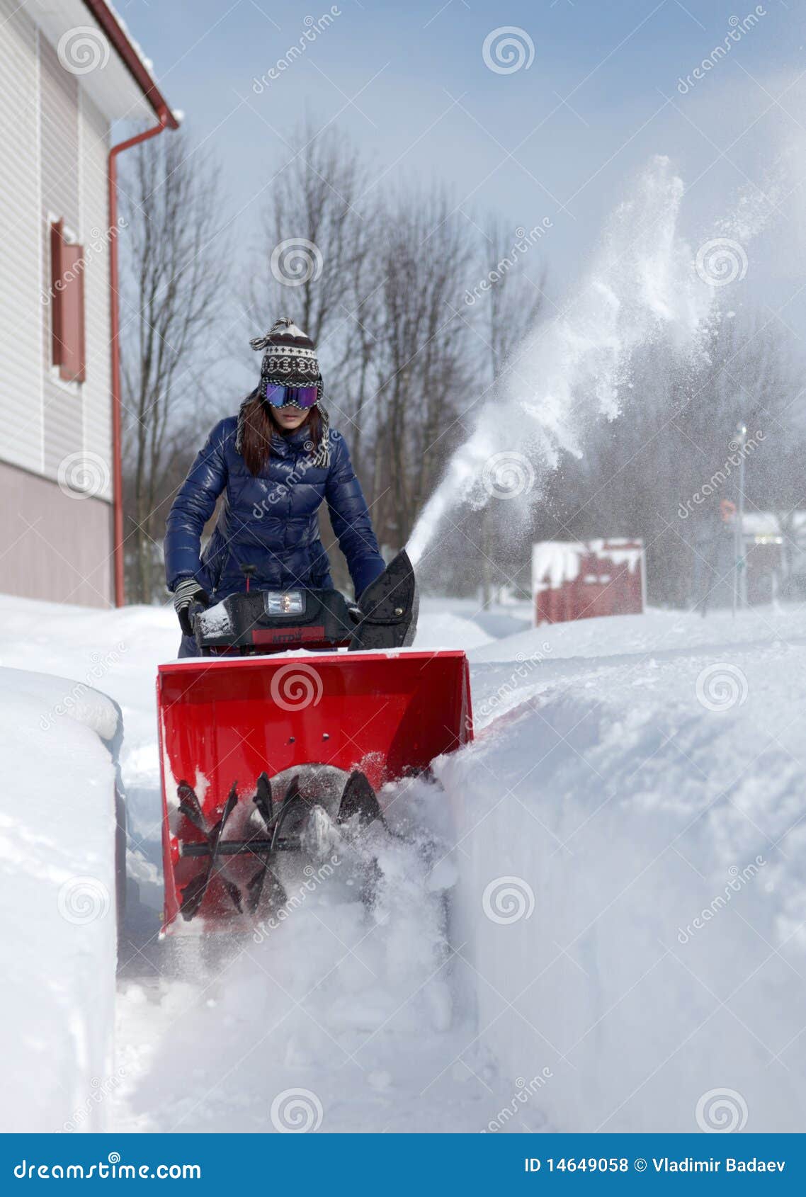 Blow job in the snow Blow job in the snow