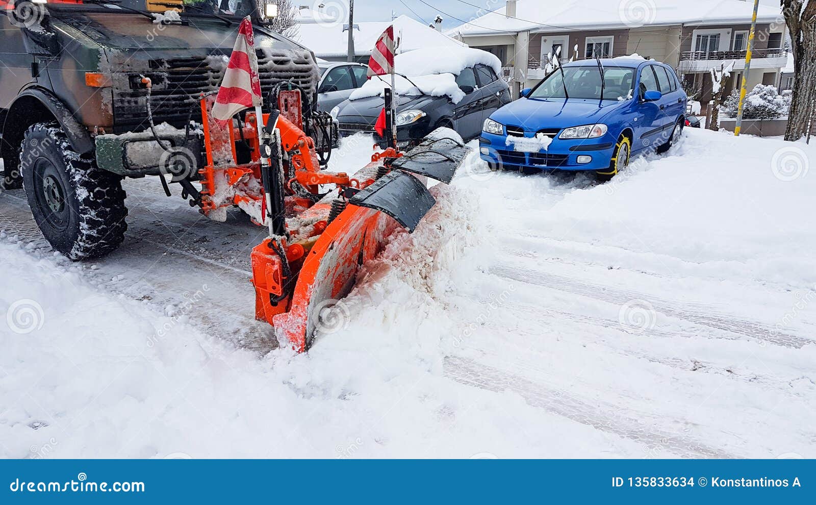 Snow Cleaner Snowdrift Shoovel Machine Winter Road Stock Photo - Image of  bucket, season: 135833634