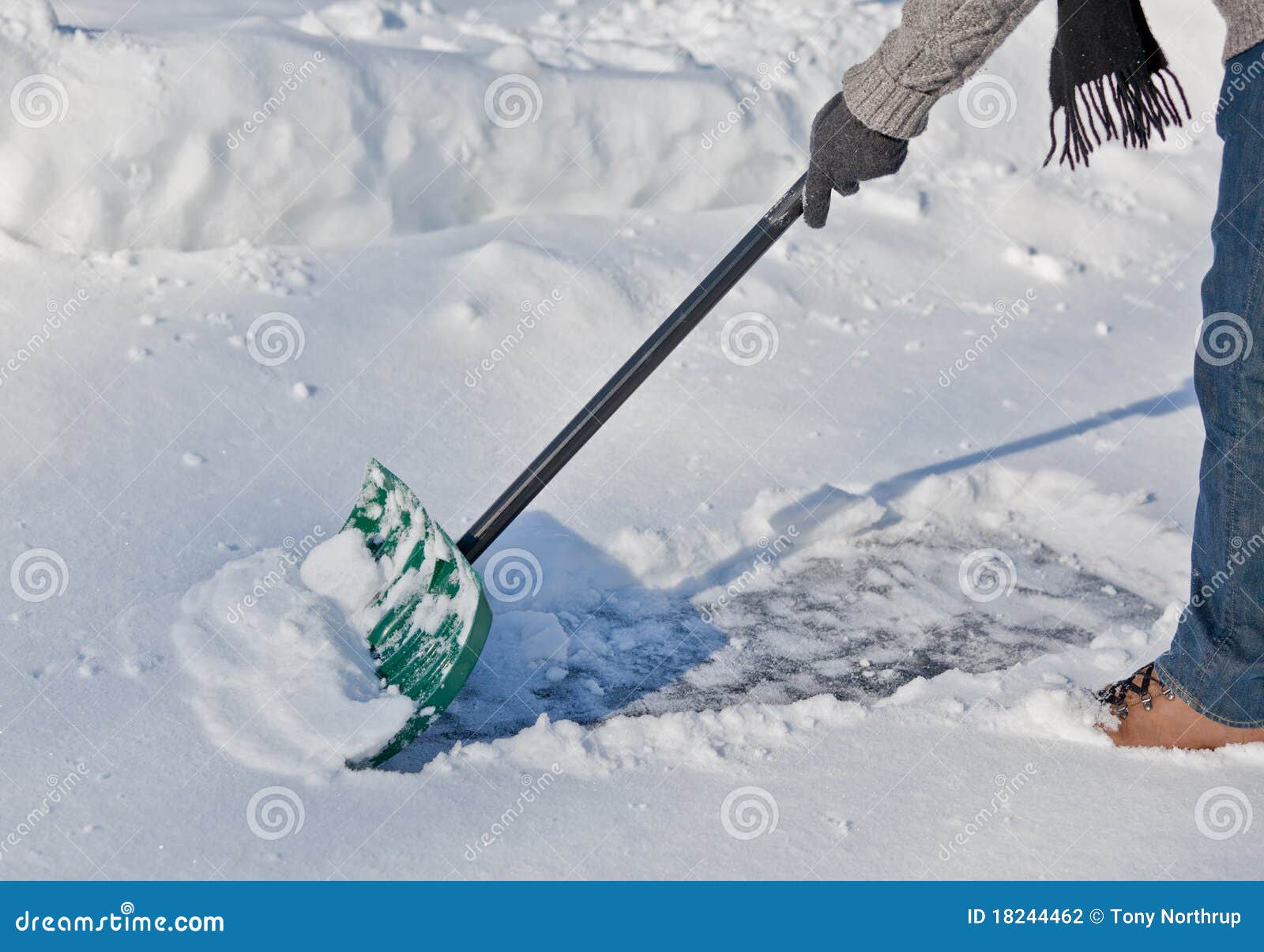 166 Snow Shovel Pushing Snow Photos Free & RoyaltyFree Stock Photos