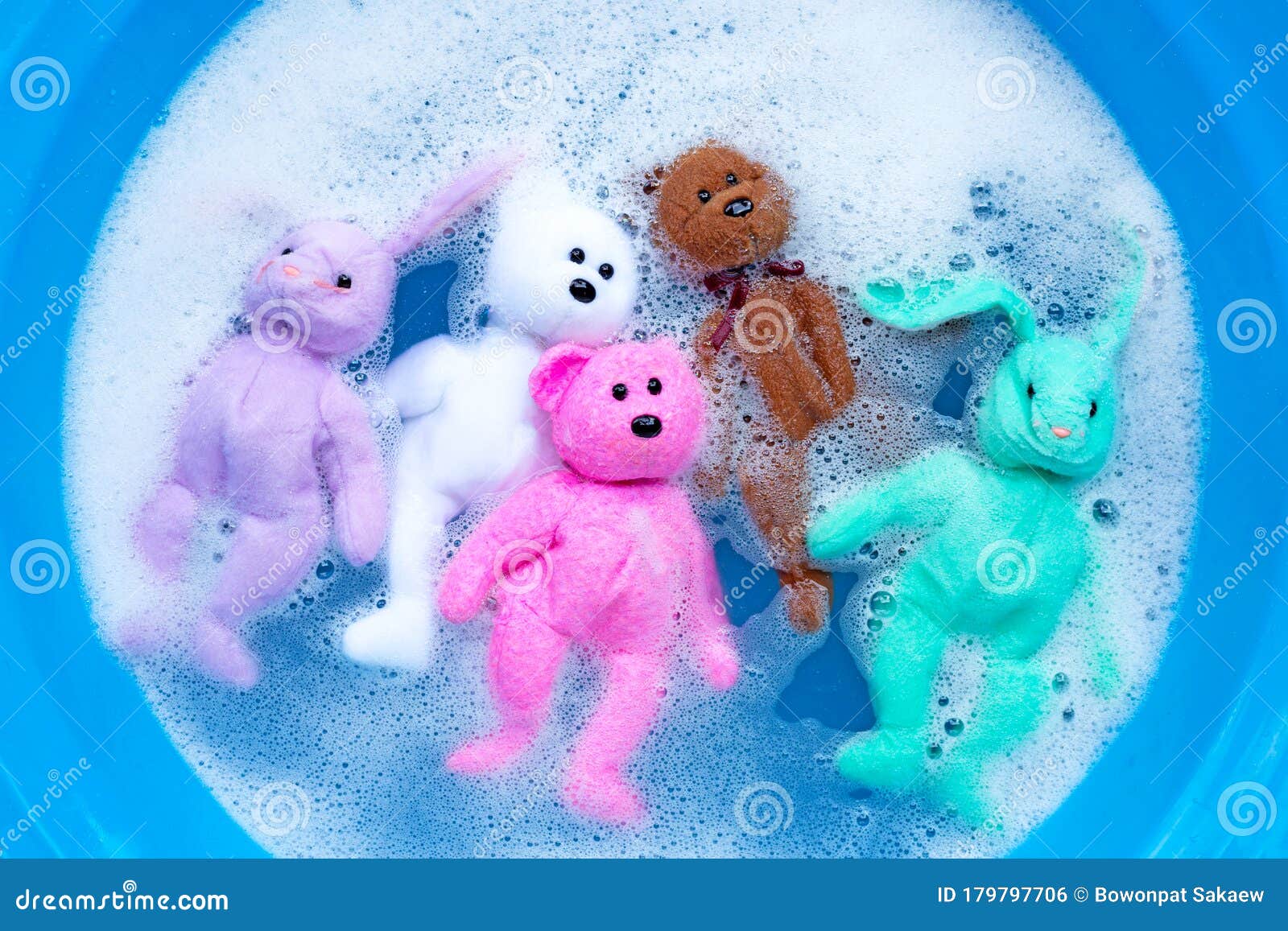 laundry detergent teddy bear