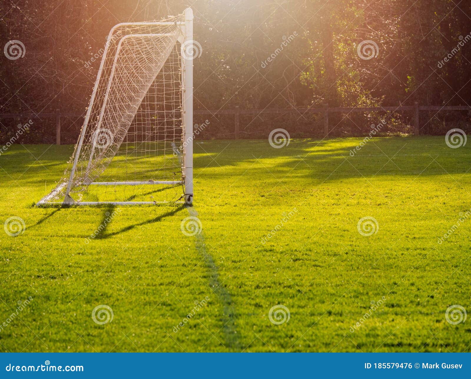 1 347 Football Field Goal Post Background Photos Free Royalty Free Stock Photos From Dreamstime 1 347 Football Field Goal Post Background Photos Free Royalty Free Stock Photos From Dreamstime
