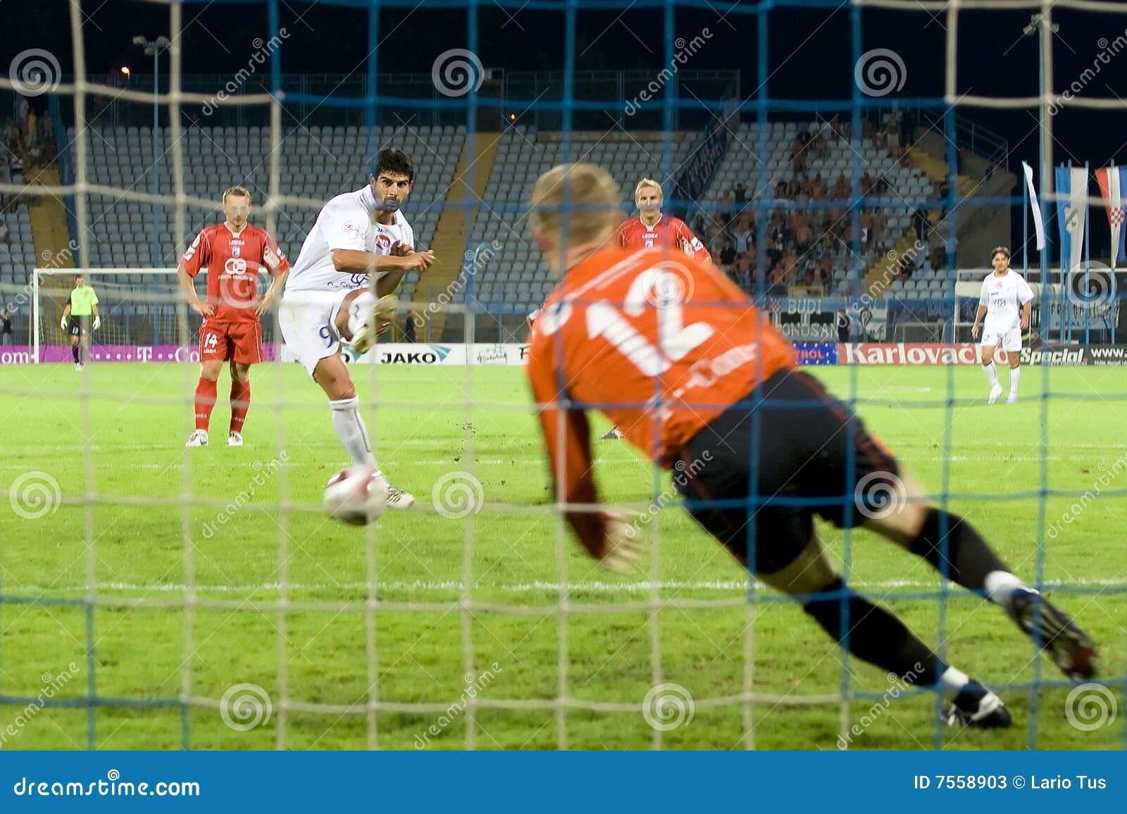 Penalty kick hi-res stock photography and images - Alamy