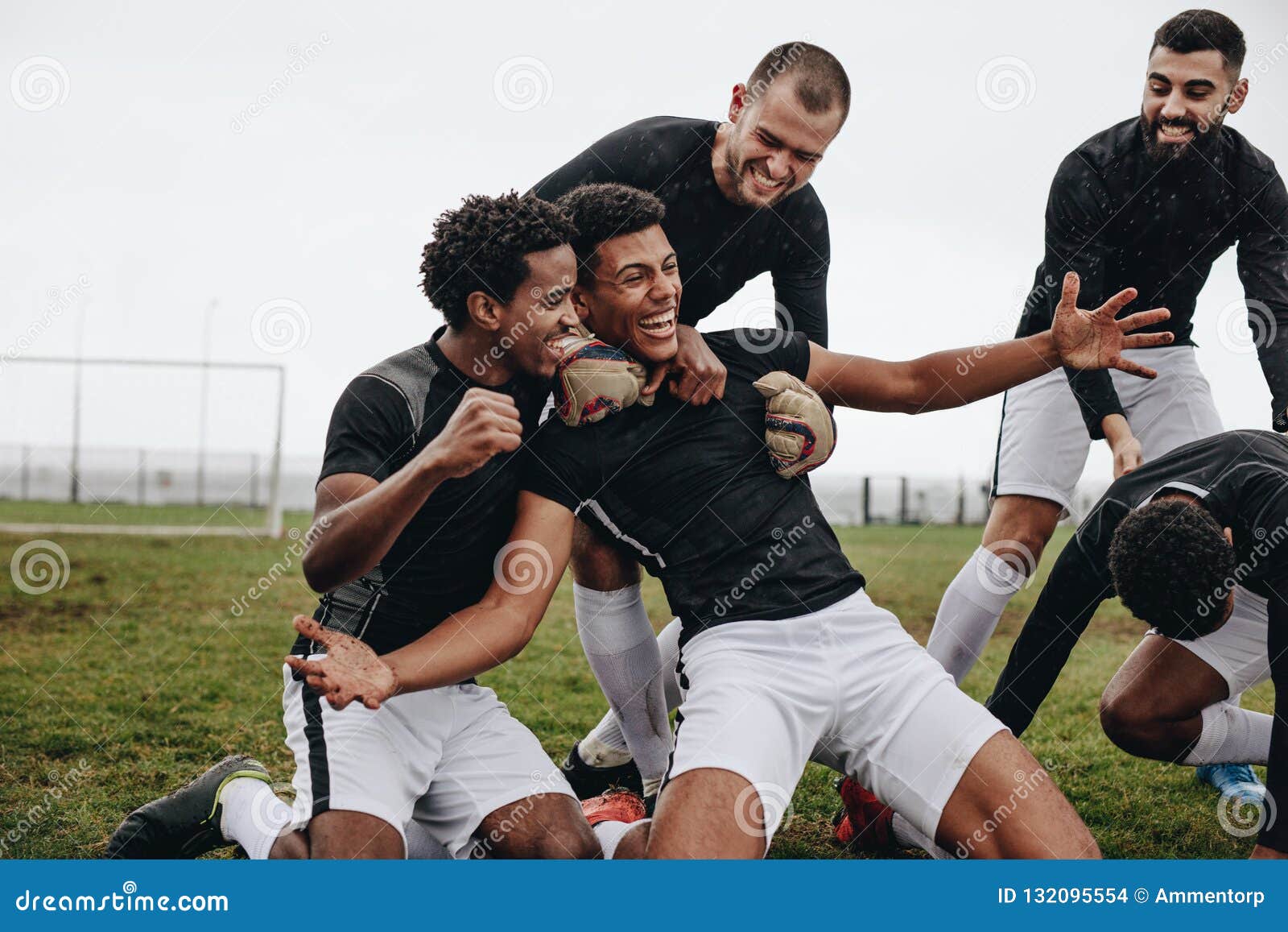 knee slide soccer knee slide soccer