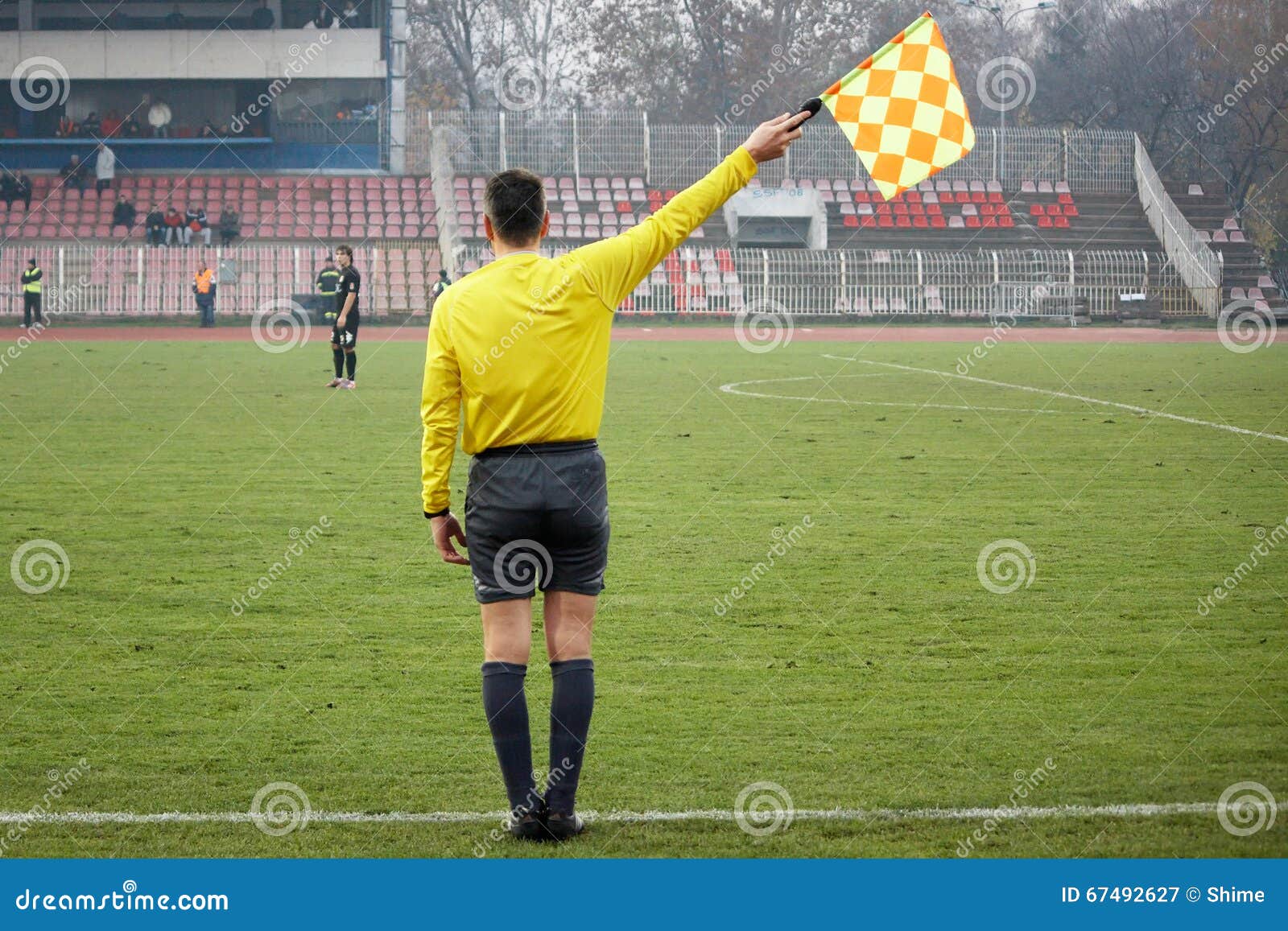 Soccer referee editorial photography. Image of game, judge 67492627