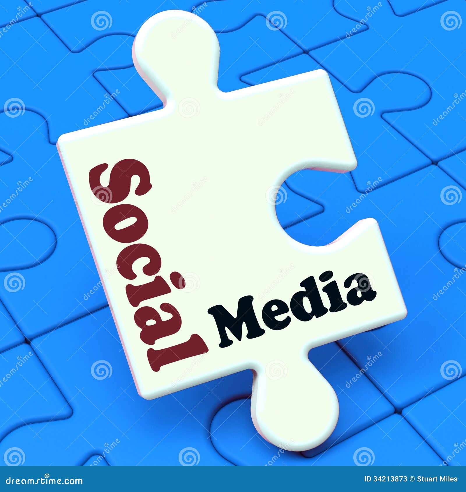 social media puzzle shows online community relation