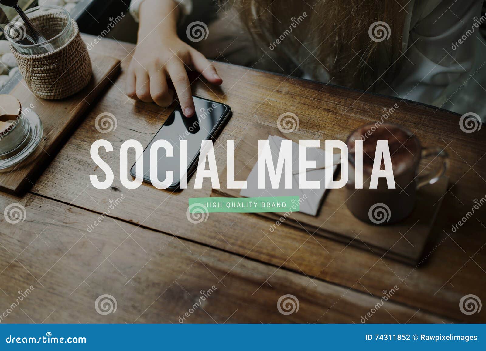 social media socialize technology blog concept