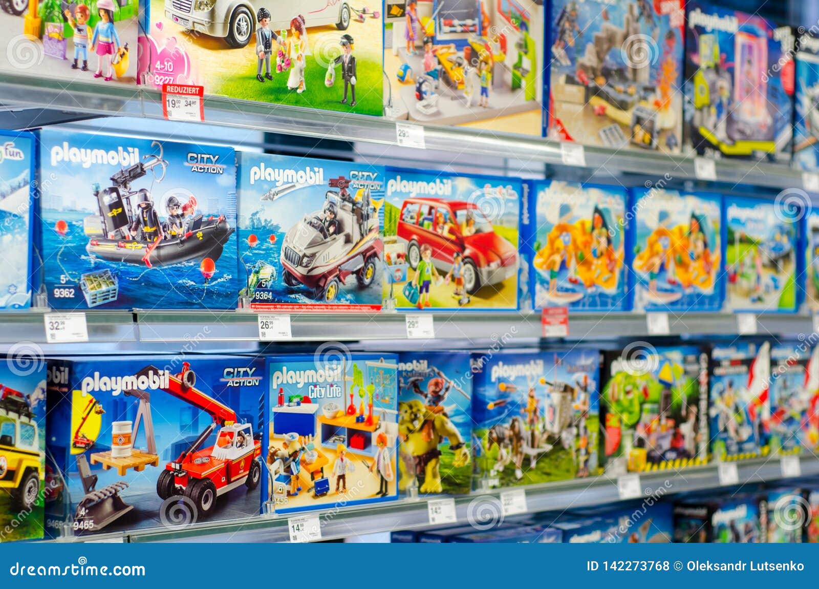 Soest, Alemania - 12 De Enero De 2019: Equipos De Construcción De Playmobil En Venta En La Tienda Playmobil Es Una Línea De Jugue Foto de archivo editorial - Imagen de línea, 2019: 142273768